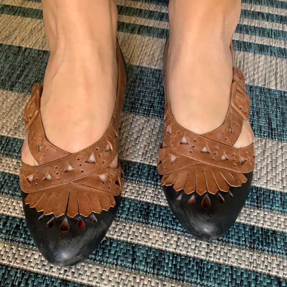 Vintage Brogue Cut Out Flats